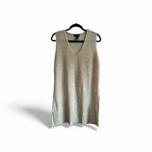 White House Black Market Sleeveless Lightweight Tunic Vest Size M